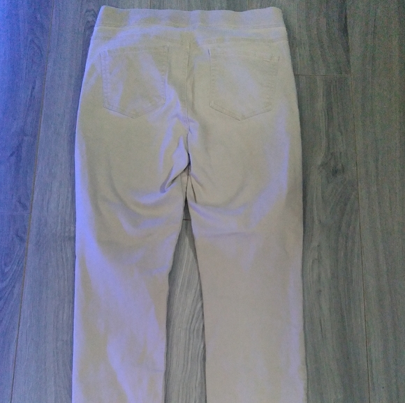 👖~Gloria Vanderbilt~Size 10~Khacki~Jegging~👖 - Picture 4 of 7